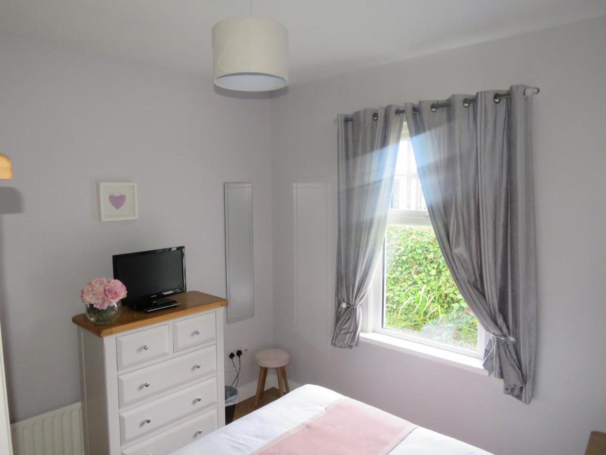 Meadowville Self-Catering Cushendall Exterior photo